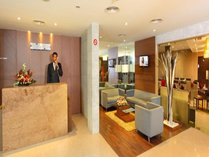 Park Residency Adoor Hotel Adur Kültér fotó